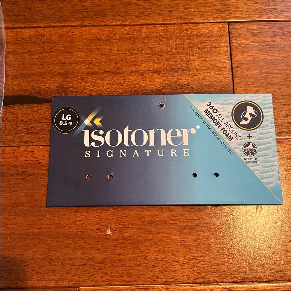 Women’s Isotoner Signature Charcoal Slippers 8.5-9 - Picture 6 of 7
